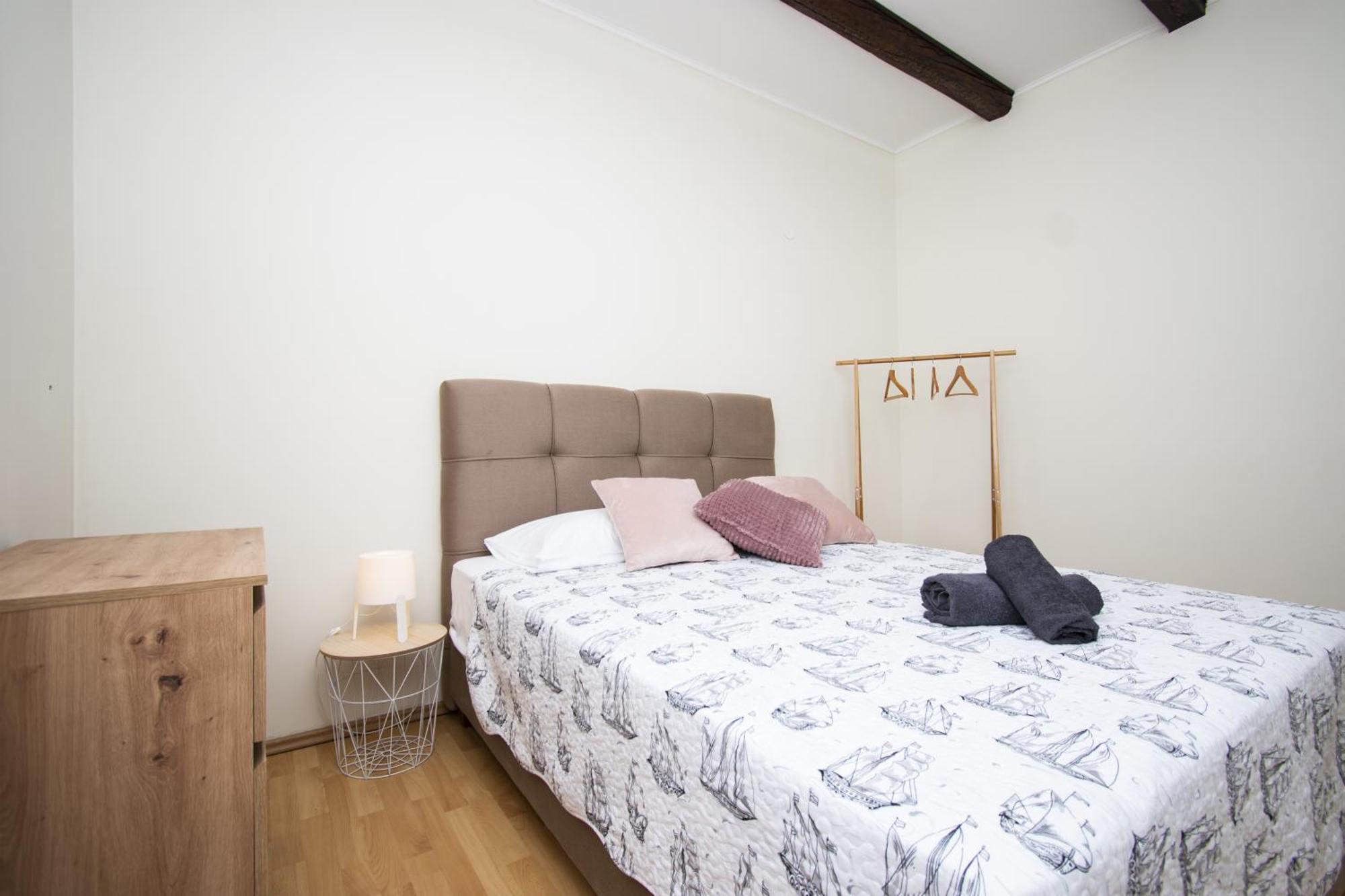 Apartments Alisa โบรดาริตซา ห้อง รูปภาพ